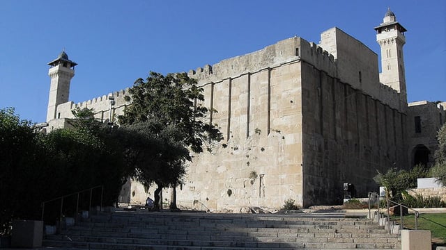 VaYera – Hashem Visits the Sick (Audio Clip)